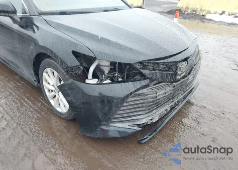 2019 Toyota Camry Le из США, поврежденный, VIN 4T1B11HK5KU717485